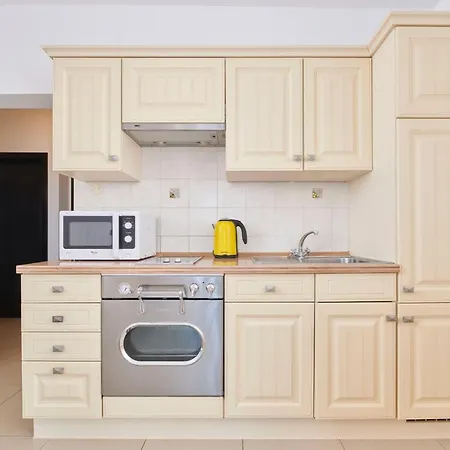 Ax Apartment