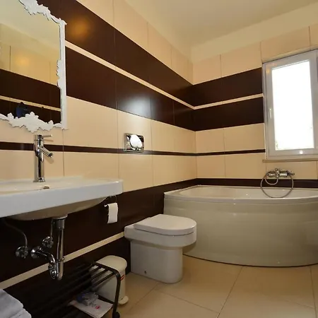 Ax Apartment *